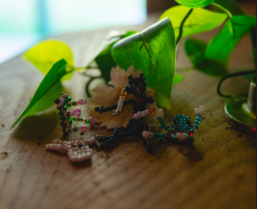 beady creatures hanging out